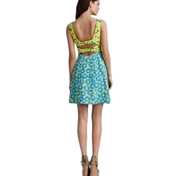 Floral Print Yellow/Blue Cut Out Back Babydoll Party Mini Dress Sz 6 - Picture 6 of 12